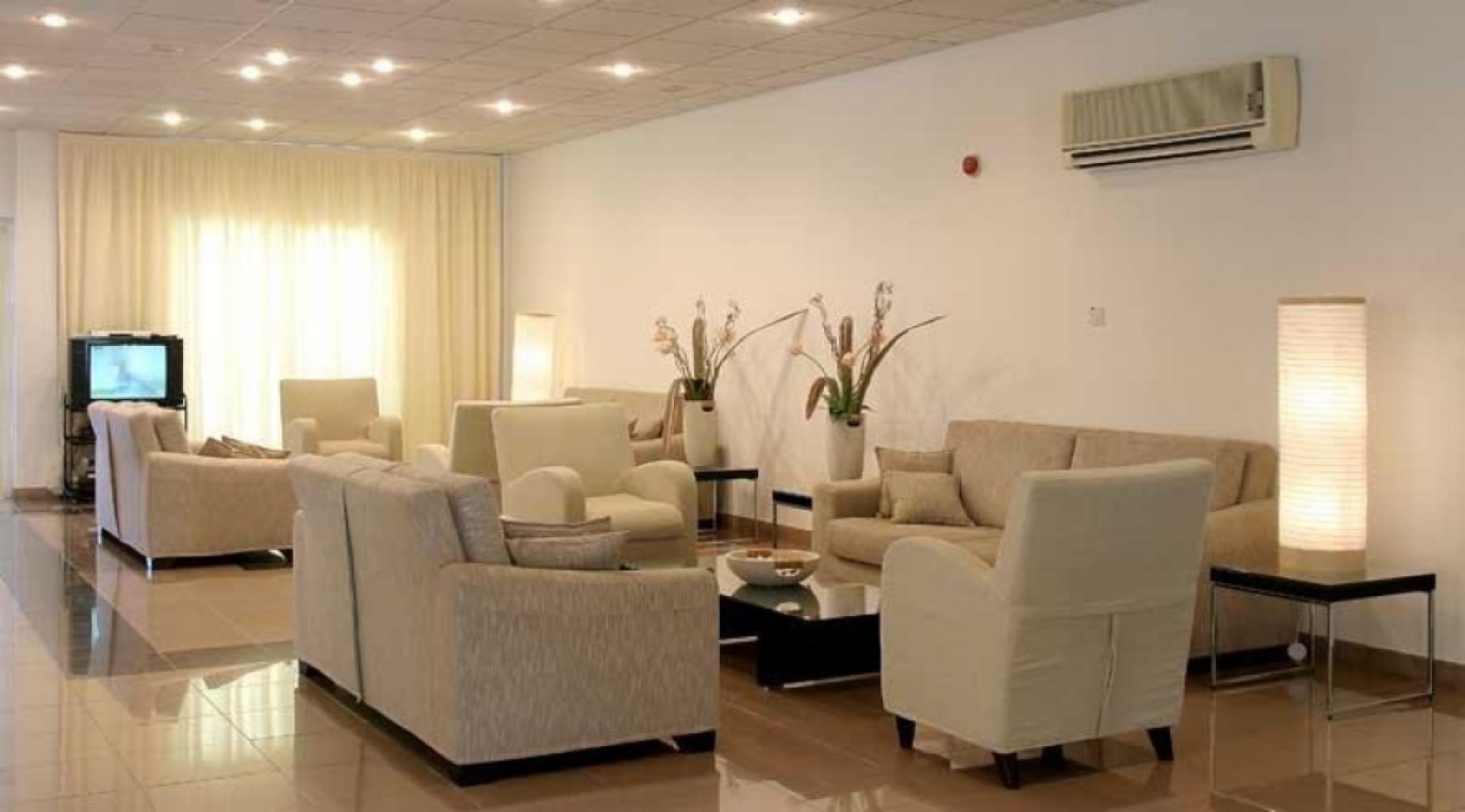 Commercial Commercial / Business - Polis Business Investement For Sale